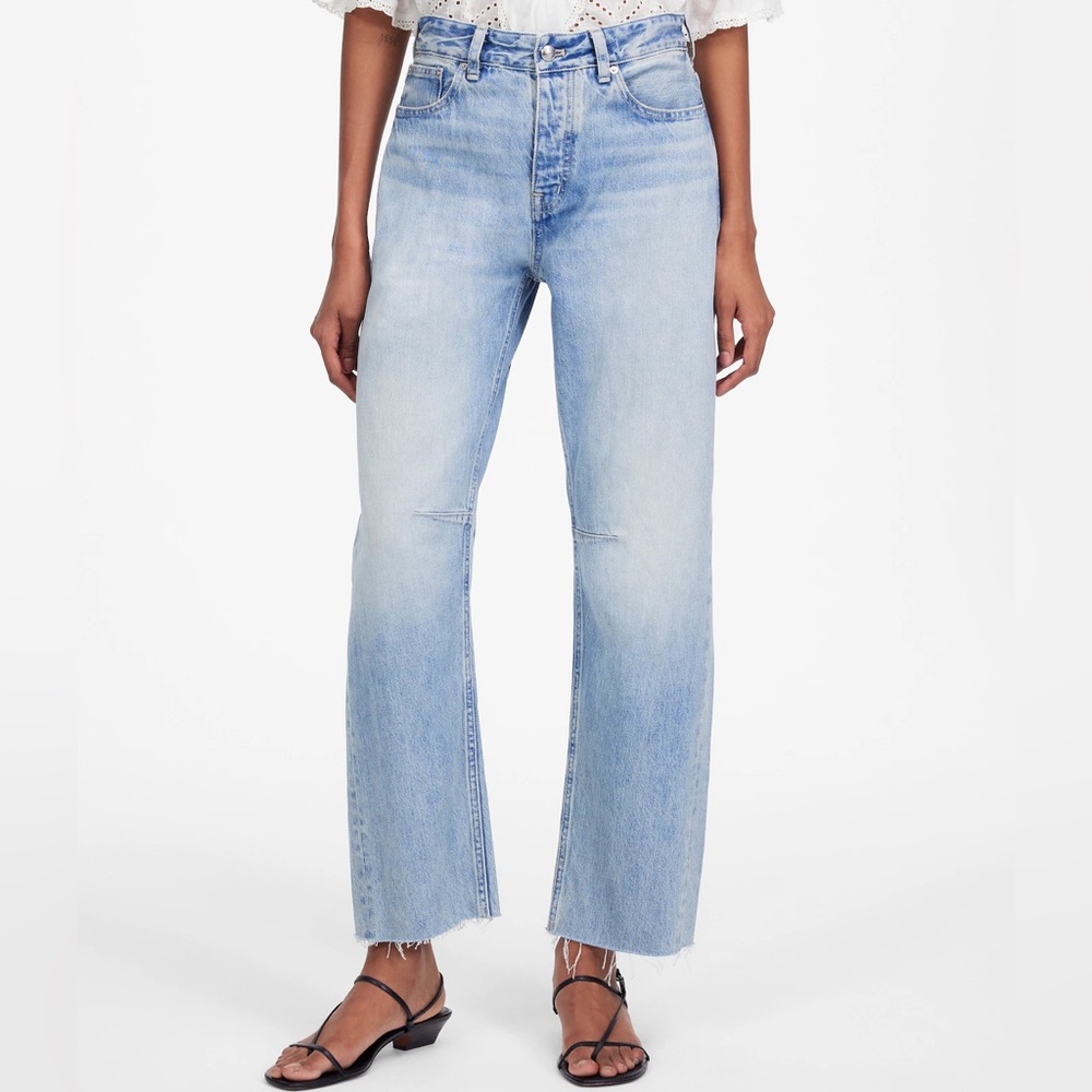Madewell 
The Darted Barrel-Leg Jean